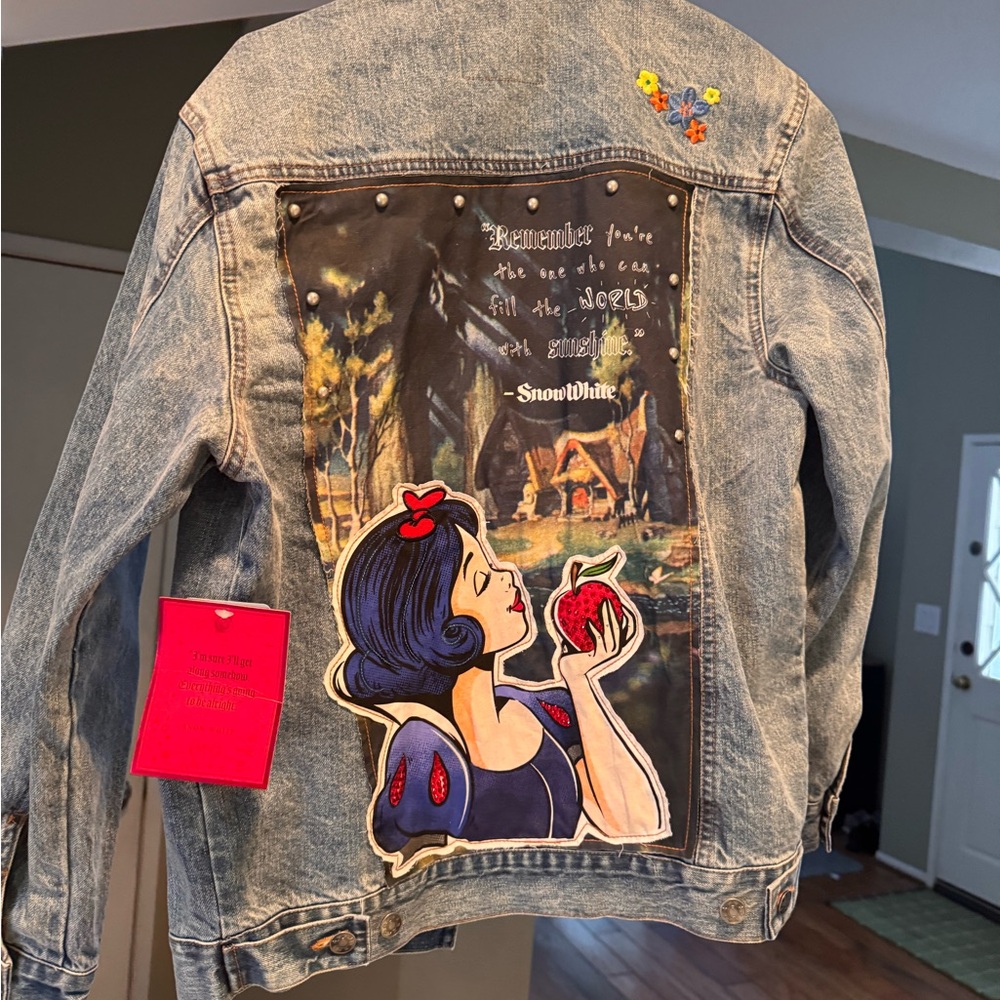 Snow White Denim Jean Jacket Disney brand new